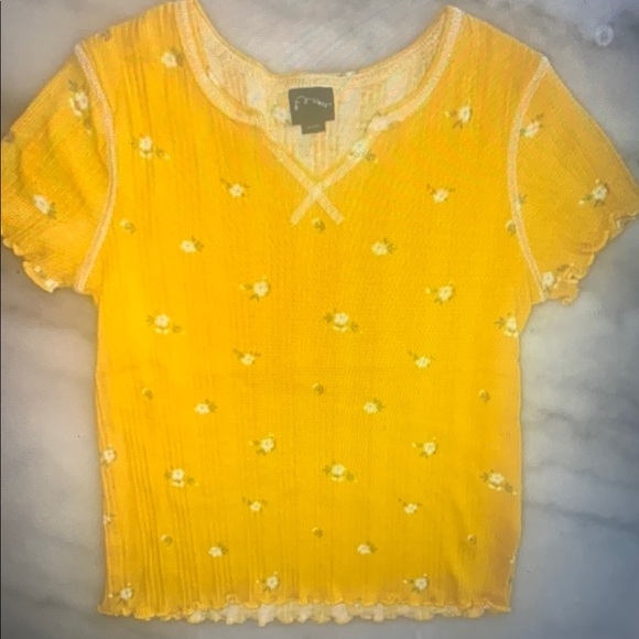 art class Other - Art Class Girls' M 7/8 Notch-Front Short-Sleeve T-shirt yellow & white